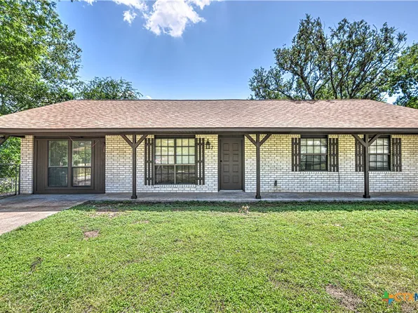 7 Cliffside Cir, Morgans Pt Resort, TX 76513