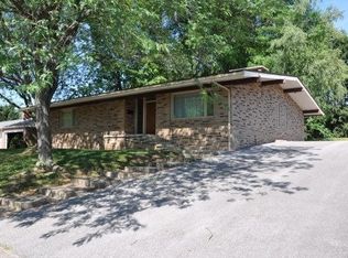 310 S Greene St, Mount Union, PA 17066