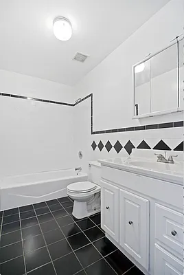 Rented by (Legacy) Elegran | media 11