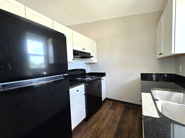 1118 Hillcrest Ave — Photo 13