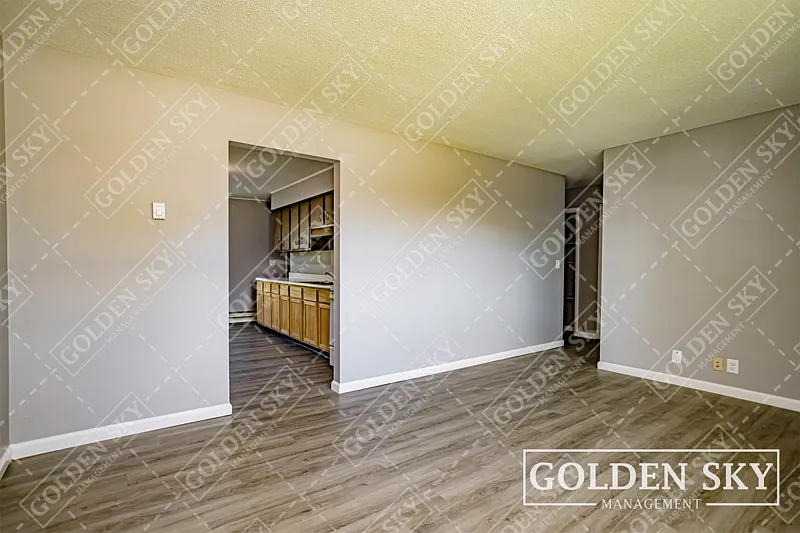 2 bed, 1.0 bath, 841 sqft, $825 — Photo 4