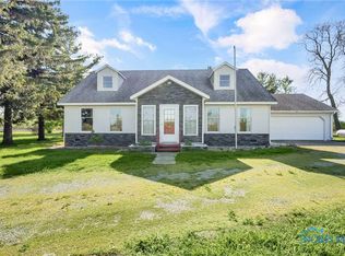 22450 Walnut St, Perrysburg, OH 43551