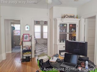 33 Ibbetson St #1D, Somerville, MA 02143