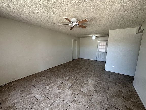 3rd image of 4330 N 87th Ave