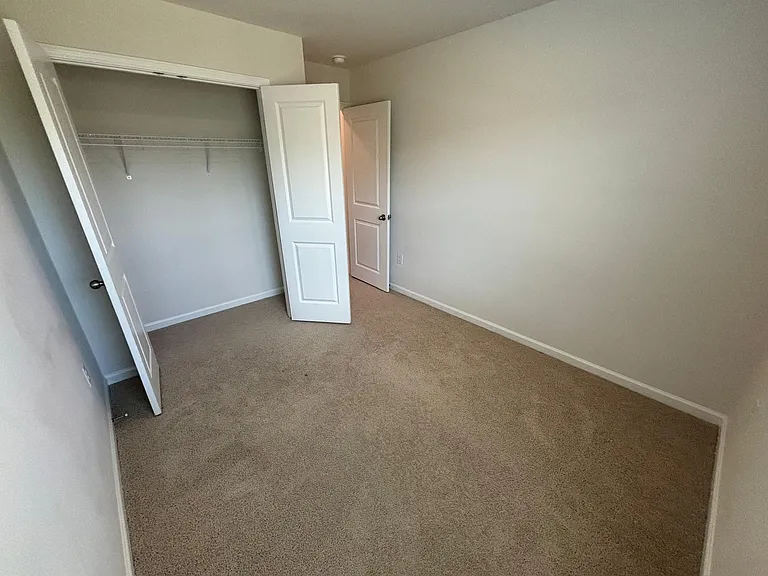 371 David Hill Dr — Photo 12
