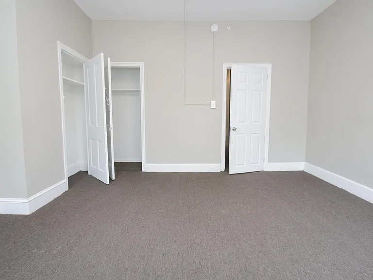 4139 Woodland Ave — Photo 9
