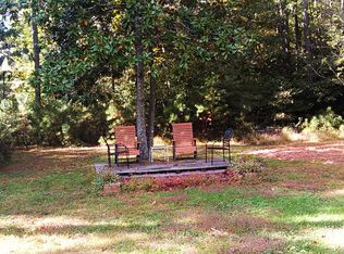 2404 Thornton Ln, Hayes, VA 23072