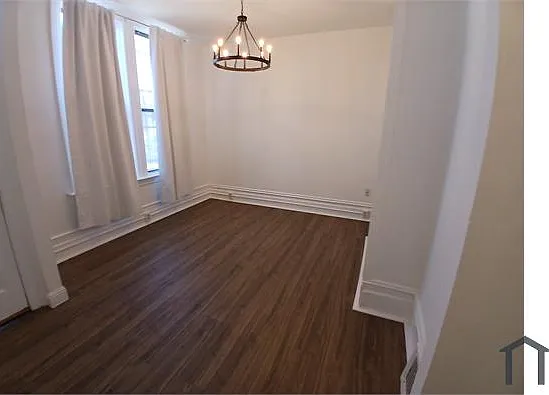 3 bed, 2000 sqft, $5,000 — Photo 2