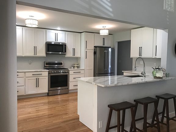 4th image of 5019 Parkside Dr
