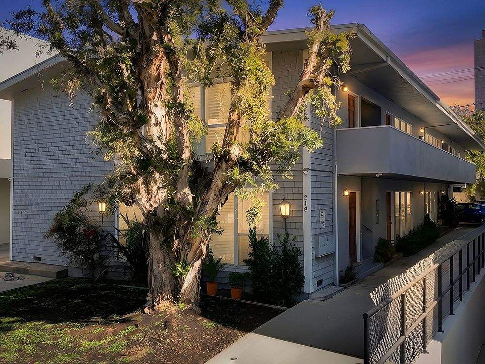 1st image of 218 S Gale Dr #2
