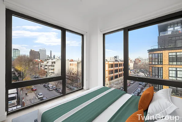 Rented by Twin Group | media 25