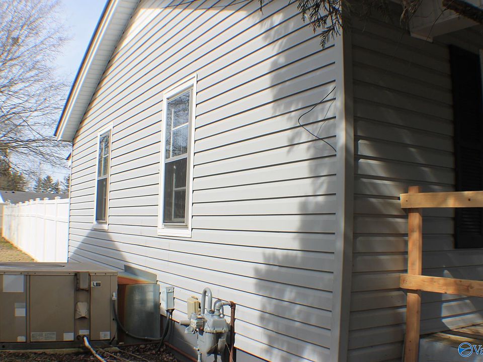 1131 Main St, Moulton, AL 35650 MLS 1828545 Zillow