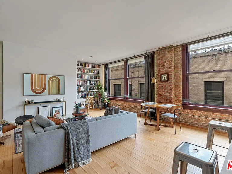460 S Spring St #1210 — Photo 9