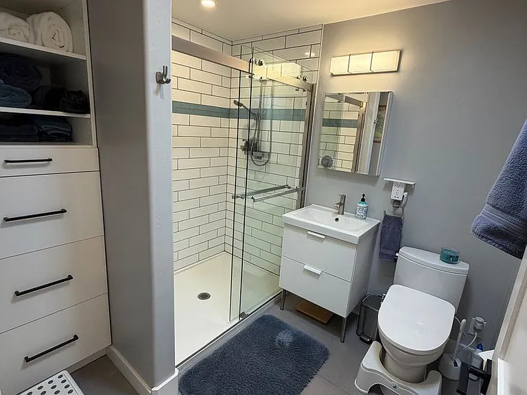 954 Acalanes Rd — Photo 12
