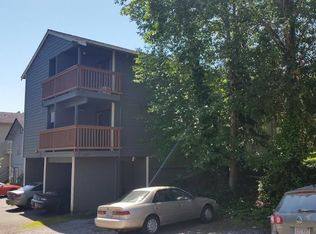 1001 22nd St APT 1, Bellingham, WA 98225