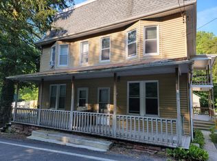 390 N Clay Rd #A, Lititz, PA 17543