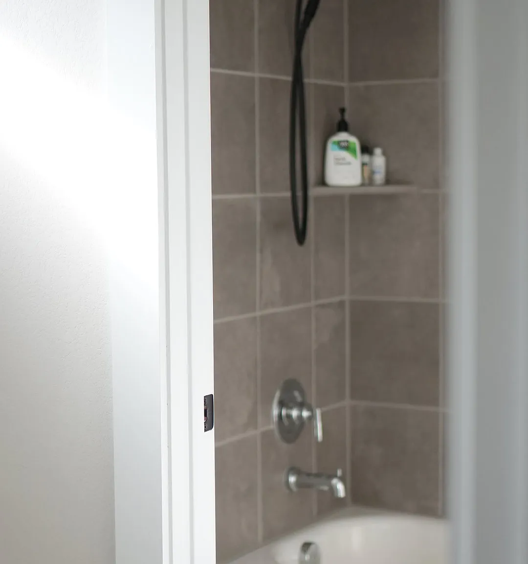 3 bed, 2.5 bath, $800 — Photo 2