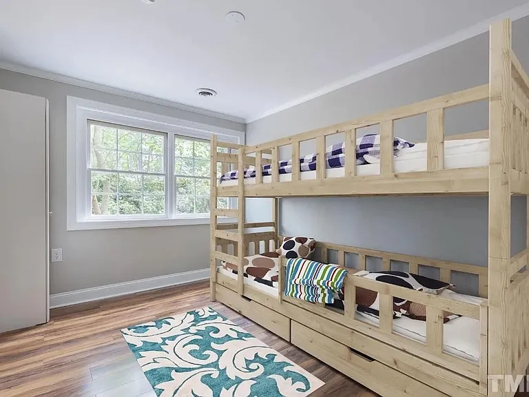 4600 Joyner Pl — Photo 22