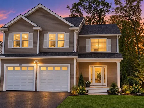 22C Crownshield #22C, Uxbridge, MA 01569