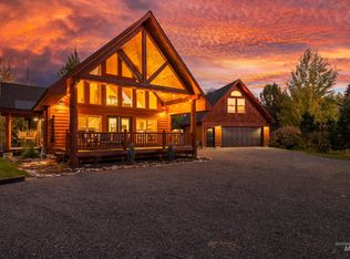 30 White Fir Loop, Donnelly, ID 83615