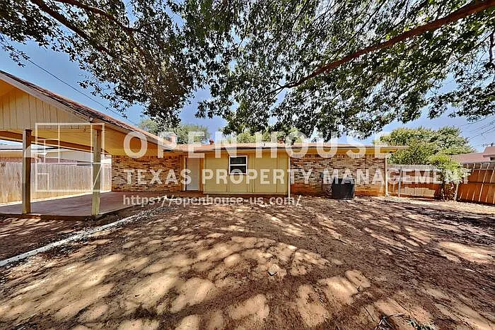 4208 Selina Ct — Photo 18