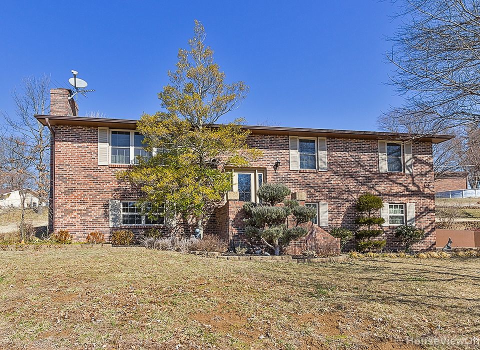 1st image of 1306 Highland Dr