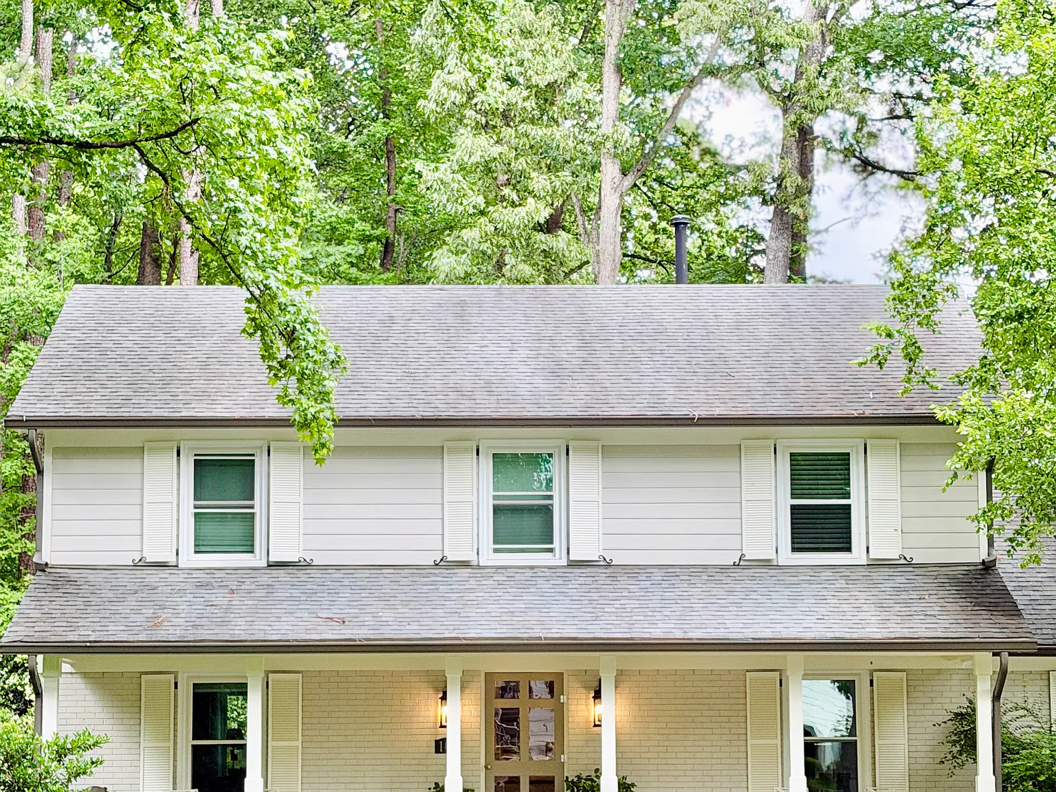 4 bed, 2.5 bath, 2268 sqft, $5,000 — Photo 3