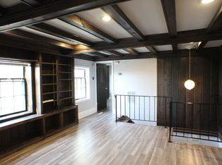 330 5th St SE APT B, Washington, DC 20003