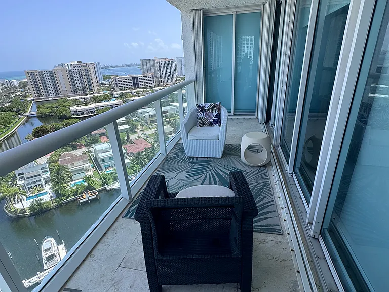 16400 Collins Ave #1942 — Photo 22