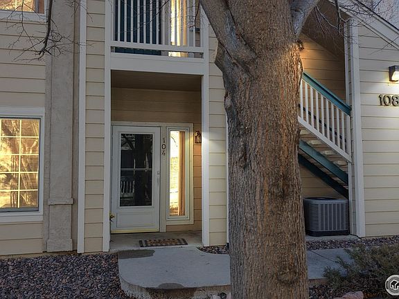 2nd image of 1080 Opal St #104