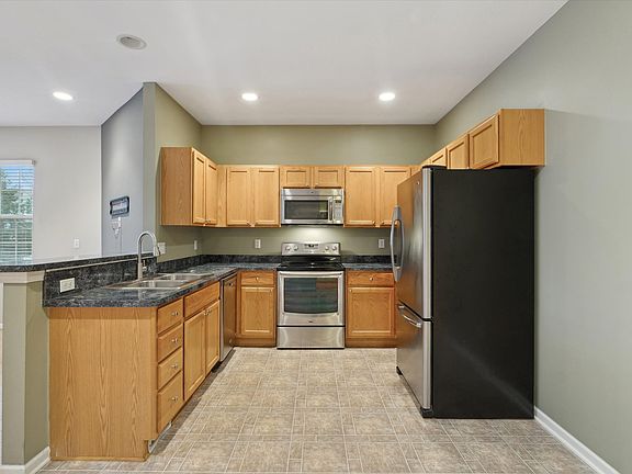 4th image of 14351 Vauxhall Dr