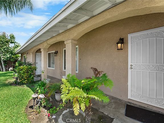 2nd image of 11019 Bluejay Ln