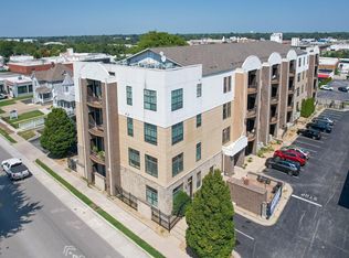 623 W Walnut St UNIT 203, Springfield, MO 65806