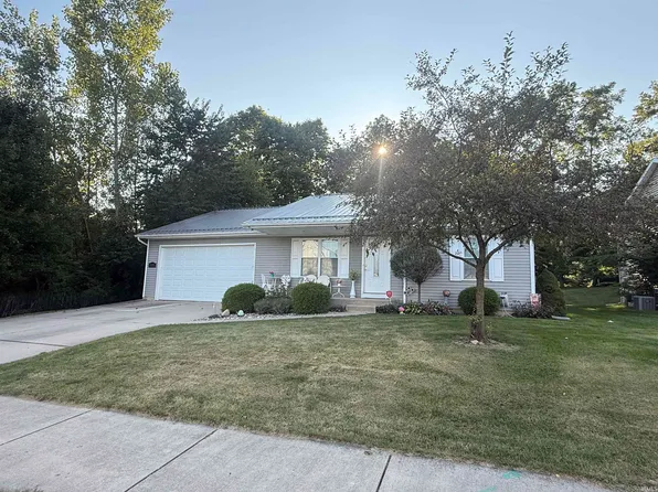 1105 Van Gilst Dr, Goshen, IN 46528