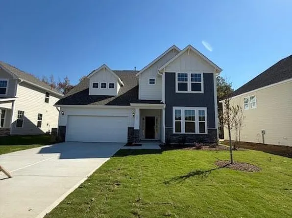 105 Sugar Pine Dr, Franklinton, NC 27525