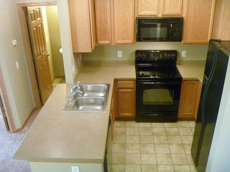 6739 Pine Crest Trl S — Photo 5