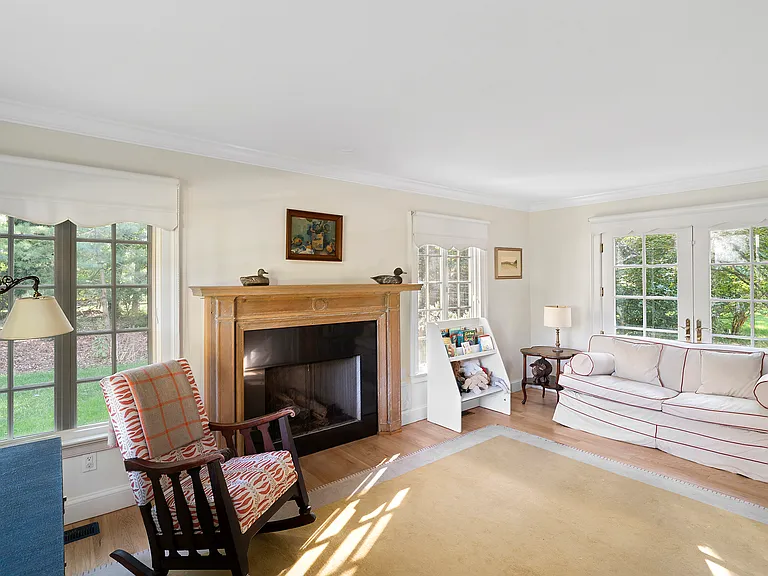 4 Oakland Ln — Photo 13