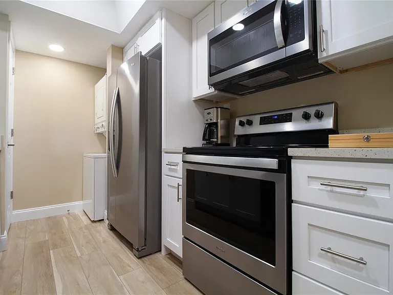 440 S Gulfview Blvd #1002 — Photo 11