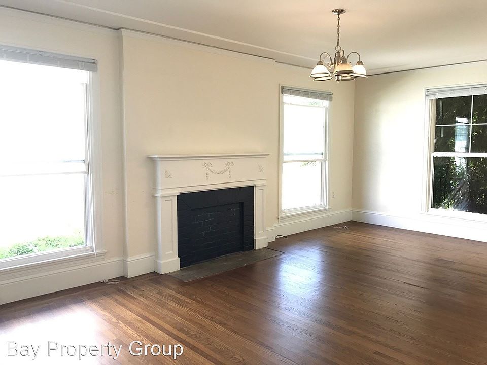 1st image of 667 Wesley Ave APT 2