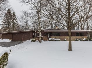 17665 Country Ln, Brookfield, WI 53045