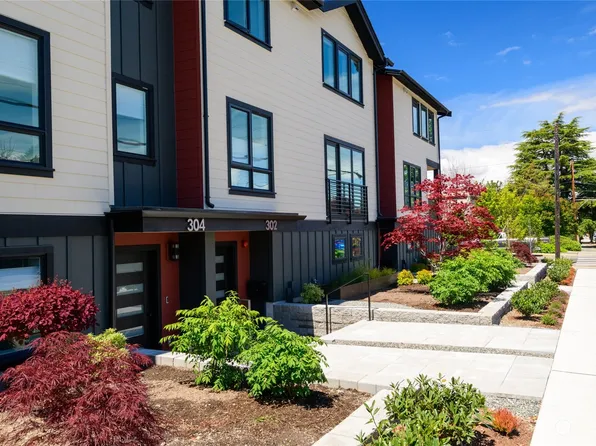 304 6th Avenue S, Edmonds, WA 98020