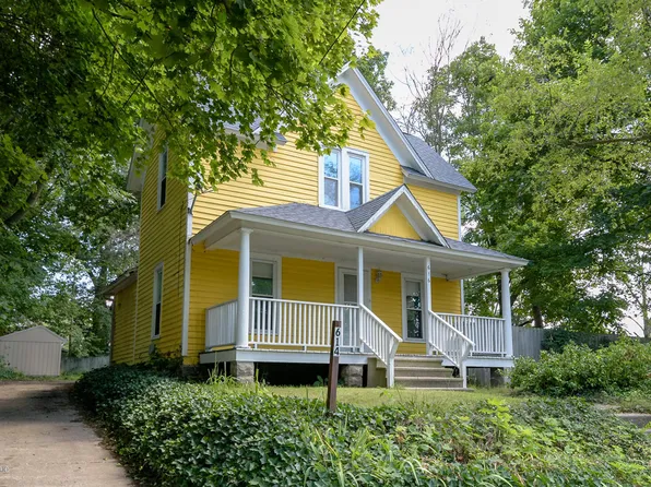 616 Charlotte Ave, Kalamazoo, MI 49048