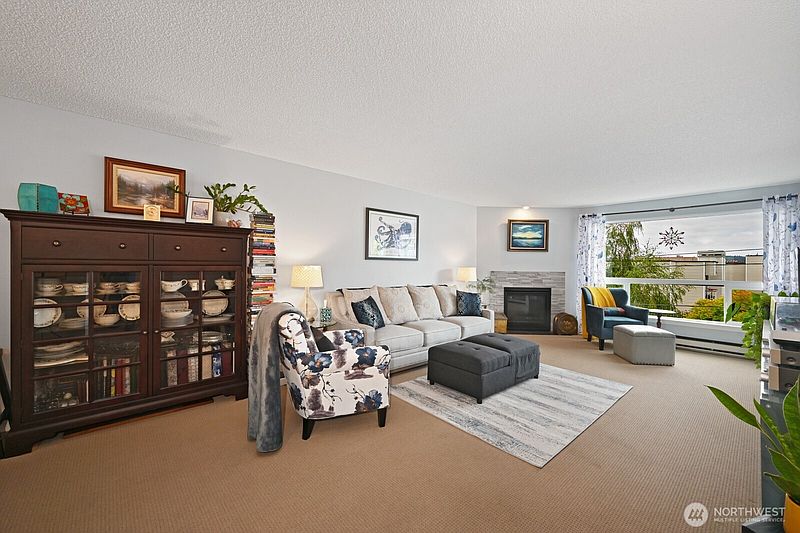 4th image of 9416 1st Avenue NE #419