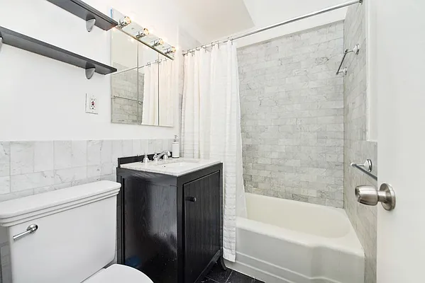 Sold by Keller Williams NYC | media 15