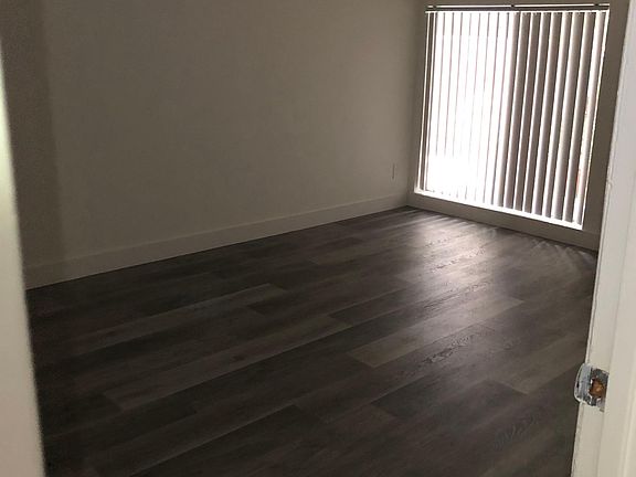 3rd image of 2200 N Beachwood Dr APT 103