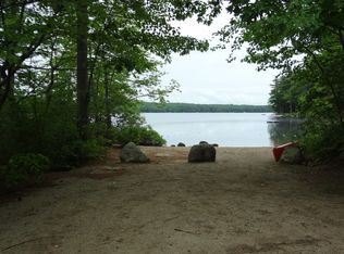 6E Deerfield Rd, New Gloucester, ME 04260