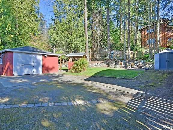 4th image of 19304 37th Ave NE