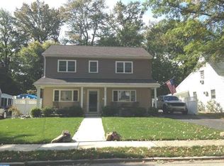 855 Quince Ln, Secane, PA 19018