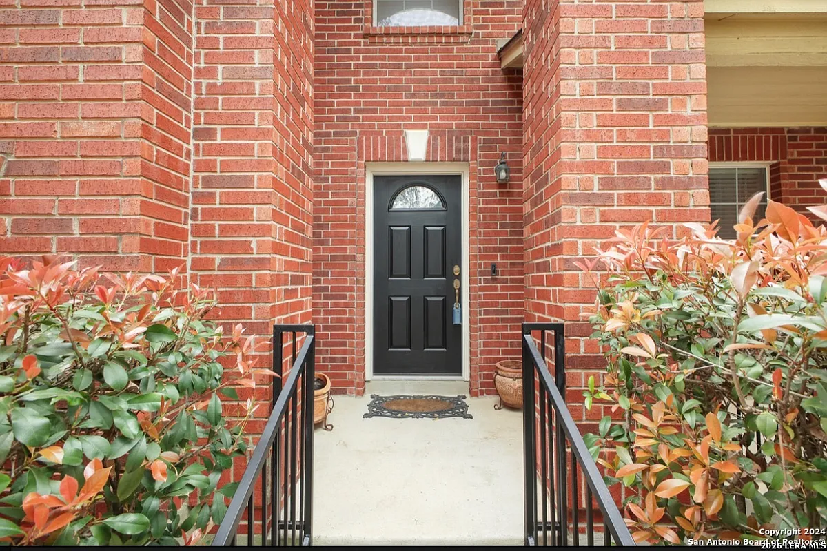 Building Photo - 7211 Balcon Is
