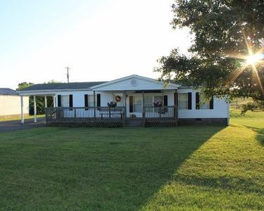 1825 Atwell Rd, Hardyville, KY, 42746